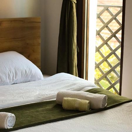 Museum Hotel Prishtinë Ngoại thất bức ảnh