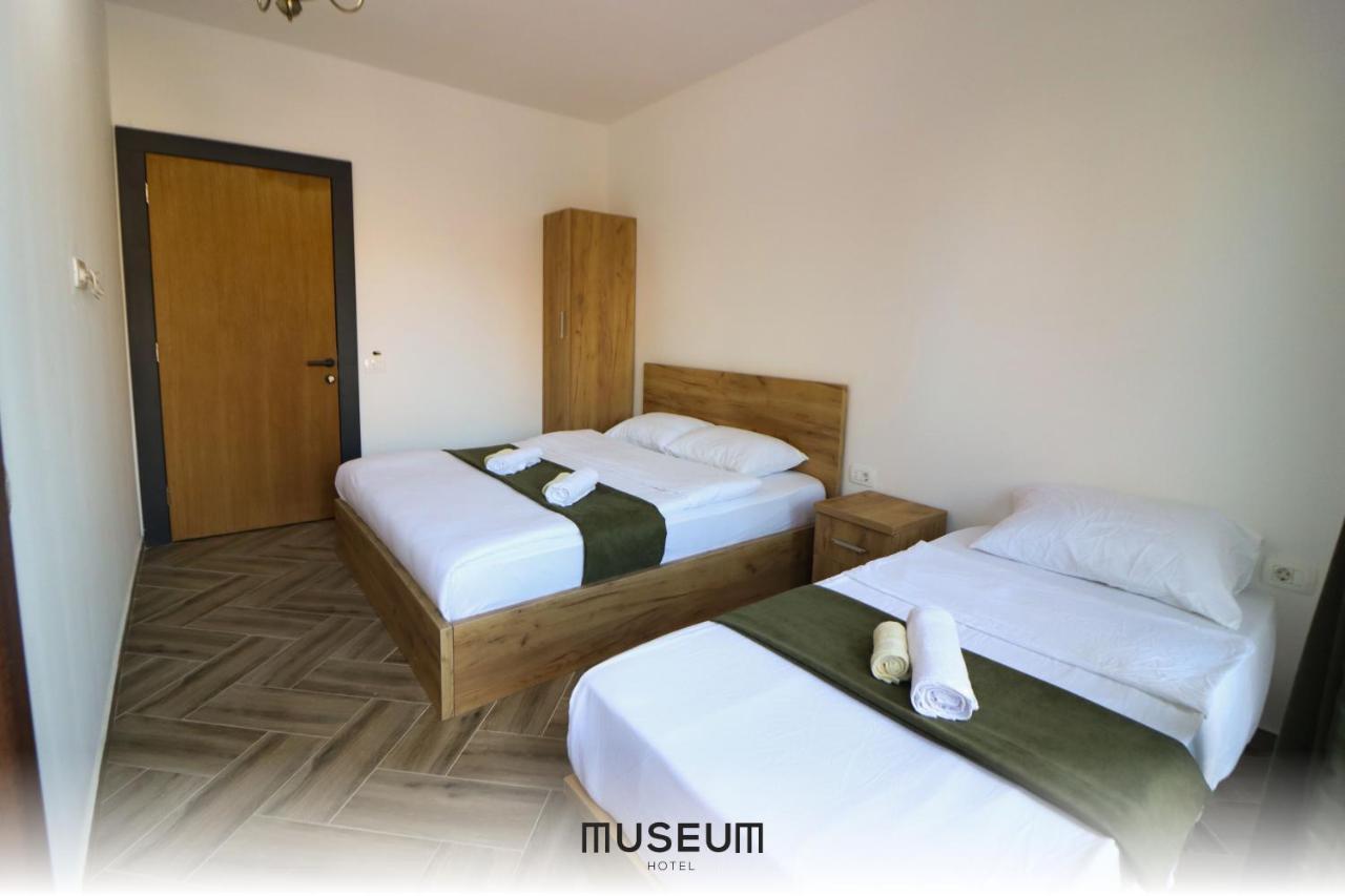 Museum Hotel Prishtinë Ngoại thất bức ảnh
