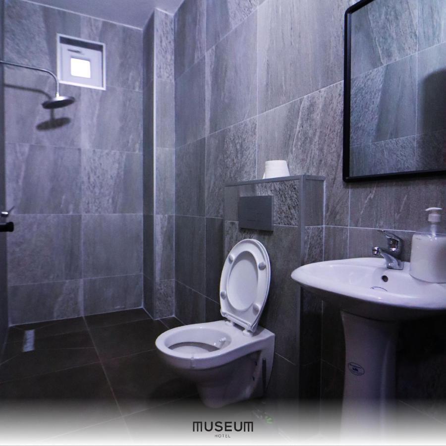 Museum Hotel Prishtinë Ngoại thất bức ảnh