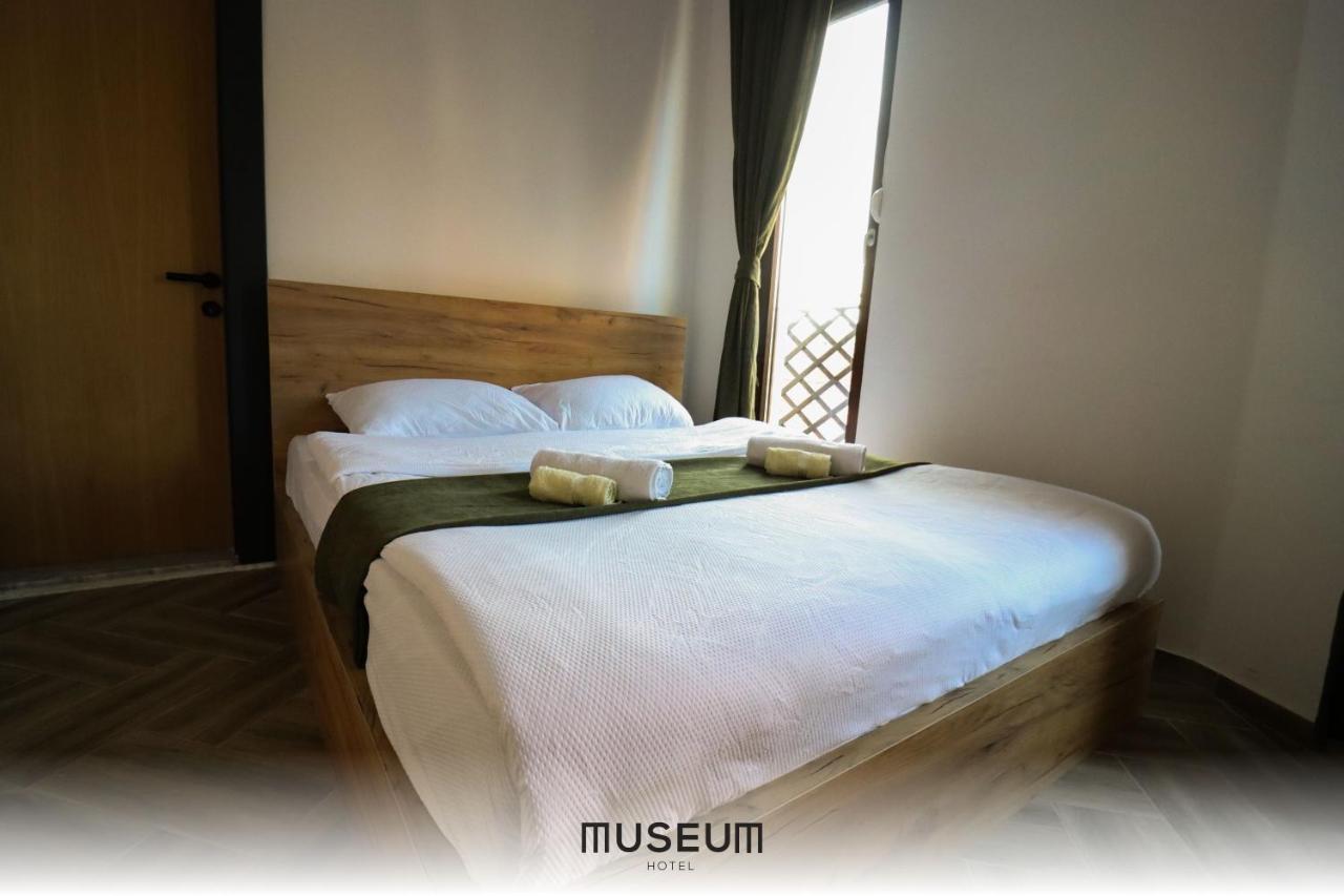 Museum Hotel Prishtinë Ngoại thất bức ảnh