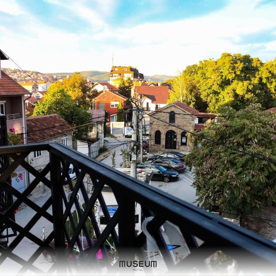Museum Hotel Prishtinë Ngoại thất bức ảnh