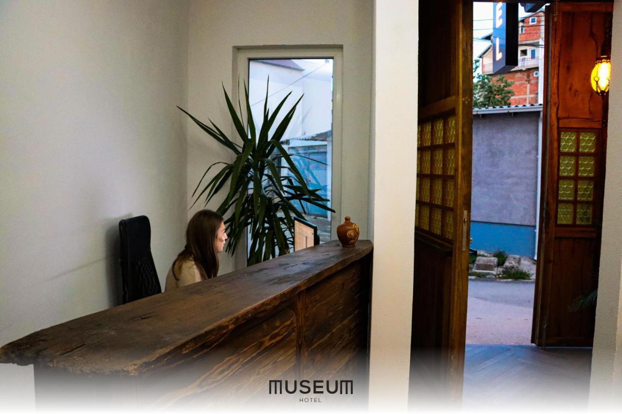 Museum Hotel Prishtinë Ngoại thất bức ảnh